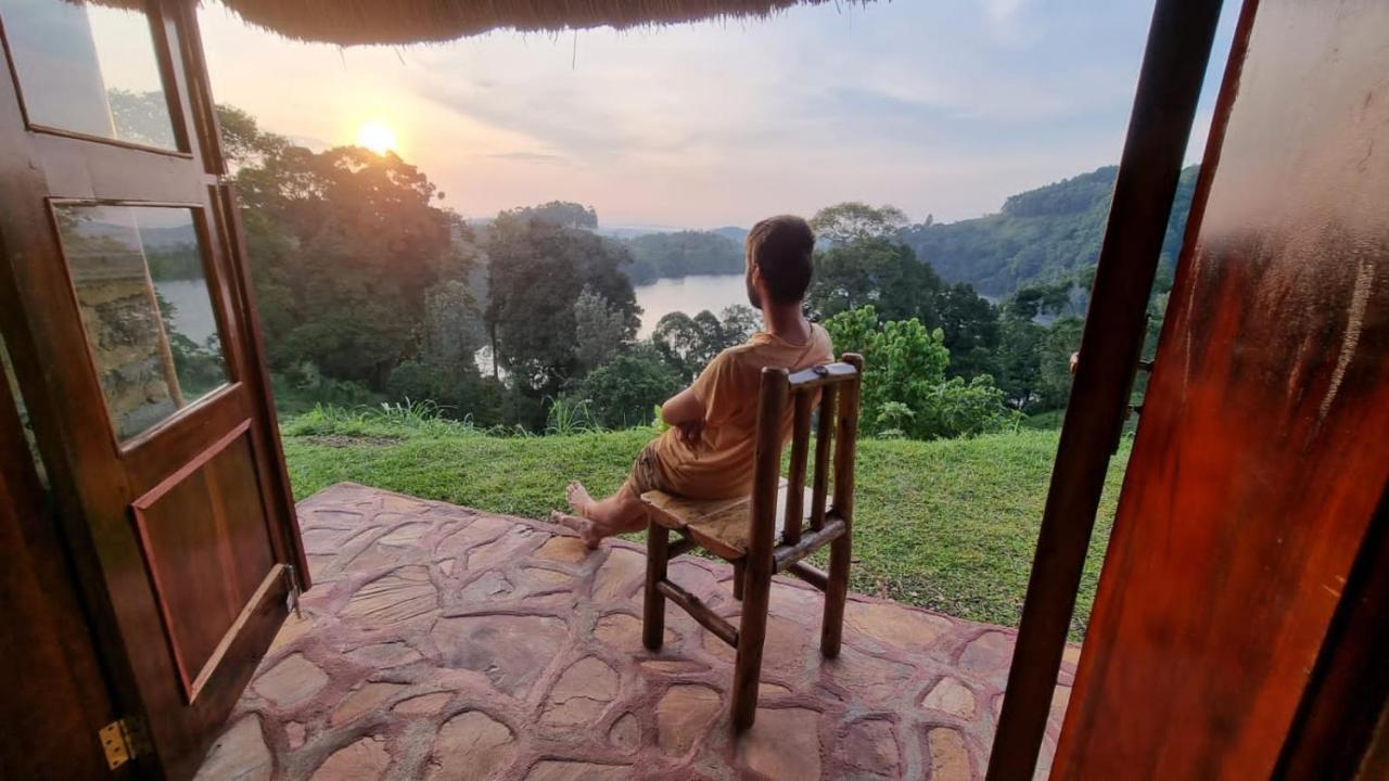 Lake Nyamirima Cottages Fort Portal Exteriör bild